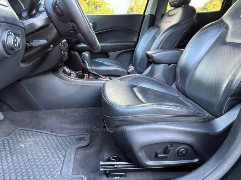 JEEP - COMPASS - 2019/2019 - Preta - R$ 107.900,00