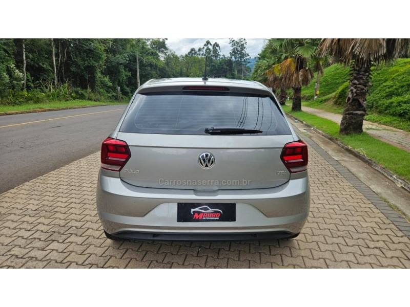 VOLKSWAGEN - POLO - 2019/2020 - Prata - R$ 66.900,00