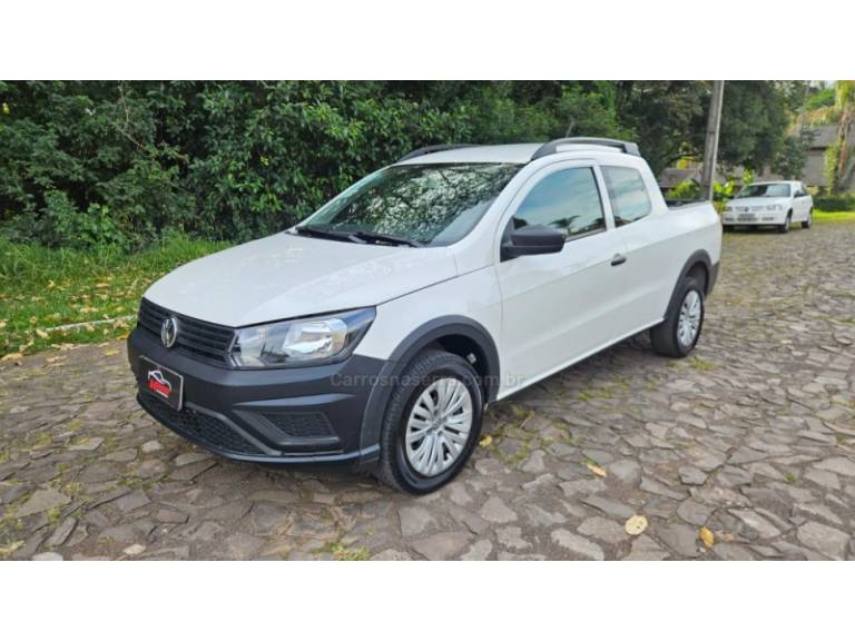VOLKSWAGEN - SAVEIRO - 2023/2023 - Branca - R$ 77.900,00