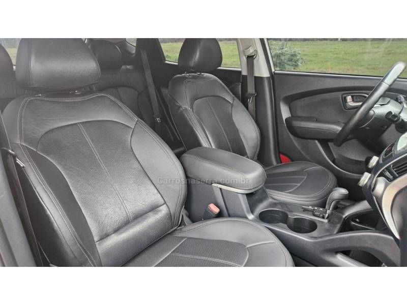 HYUNDAI - IX35 - 2011/2012 - Prata - R$ 64.900,00