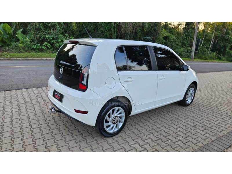 VOLKSWAGEN - UP - 2019/2020 - Branca - R$ 64.000,00