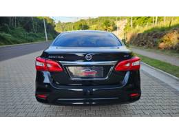NISSAN - SENTRA - 2017/2018 - Preta - R$ 74.900,00