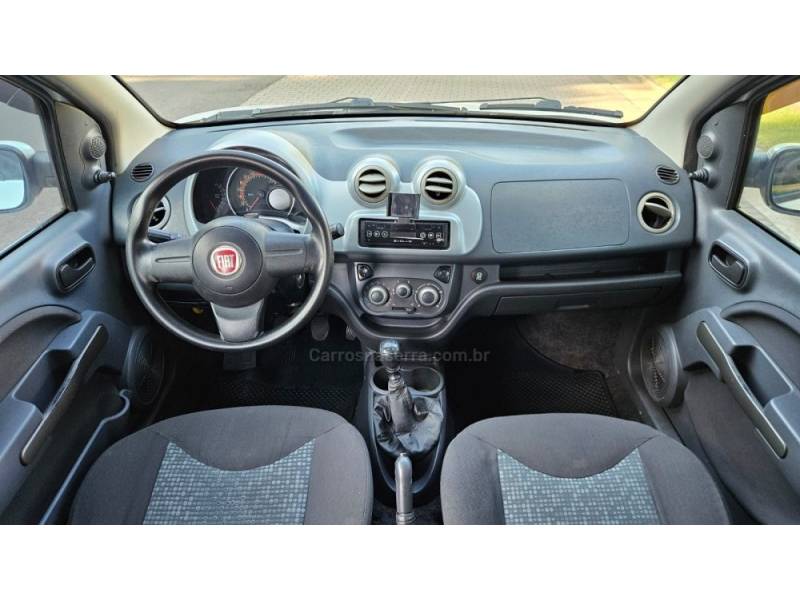 FIAT - UNO - 2010/2011 - Branca - R$ 24.900,00