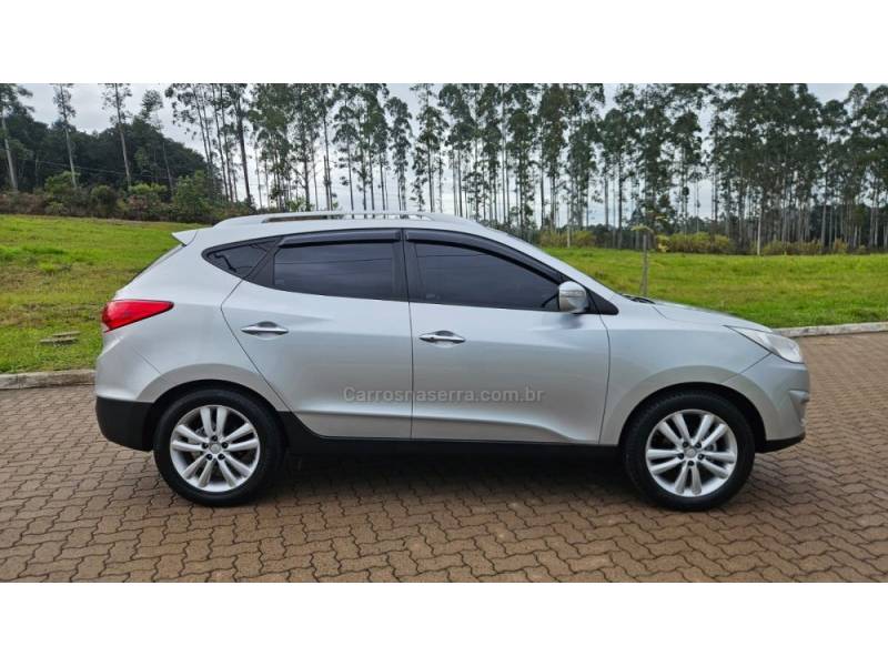 HYUNDAI - IX35 - 2011/2012 - Prata - R$ 64.900,00