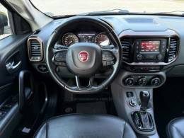 FIAT - TORO - 2016/2017 - Vermelha - R$ 97.900,00