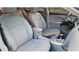 TOYOTA - COROLLA - 2012/2013 - Prata - R$ 70.500,00