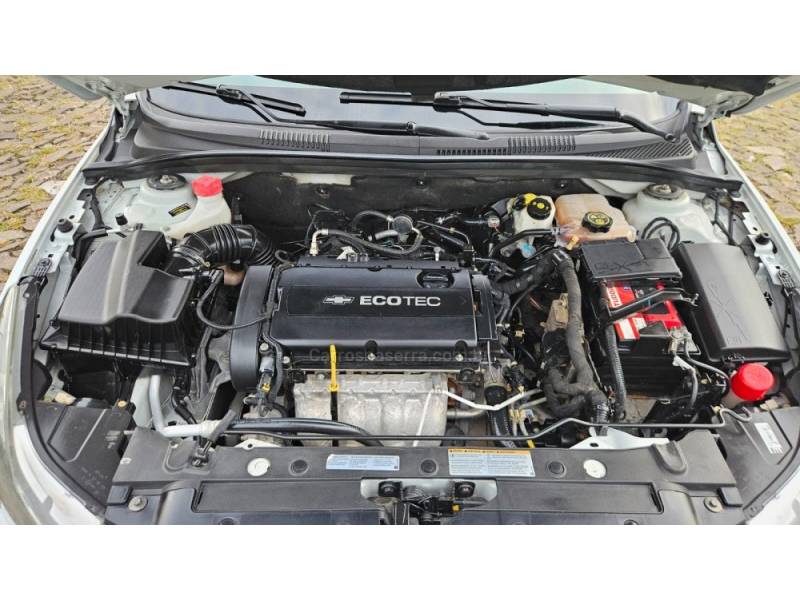 CHEVROLET - CRUZE - 2013/2014 - Branca - R$ 59.500,00