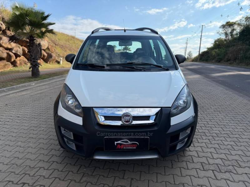 FIAT - IDEA - 2013/2013 - Branca - R$ 36.900,00