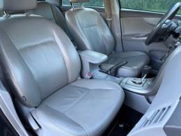 TOYOTA - COROLLA - 2010/2011 - Preta - R$ 50.900,00