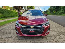 CHEVROLET - ONIX - 2022/2023 - Vermelha - R$ 90.900,00