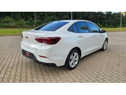 CHEVROLET - ONIX - 2023/2024 - Branca - R$ 95.900,00