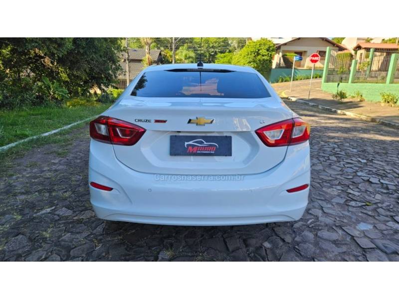 CHEVROLET - CRUZE - 2018/2018 - Branca - R$ 86.900,00