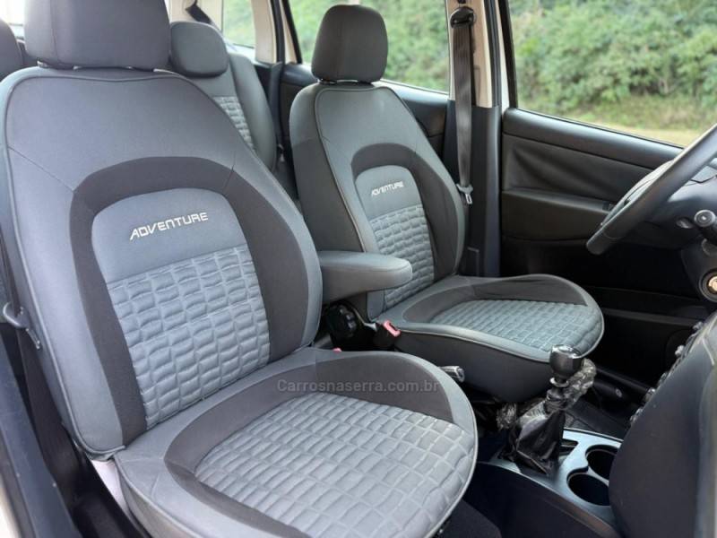 FIAT - IDEA - 2013/2013 - Branca - R$ 36.900,00