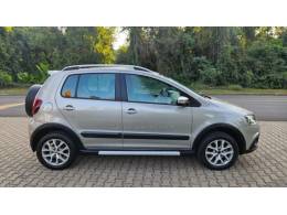 VOLKSWAGEN - CROSSFOX - 2012/2013 - Prata - R$ 44.900,00