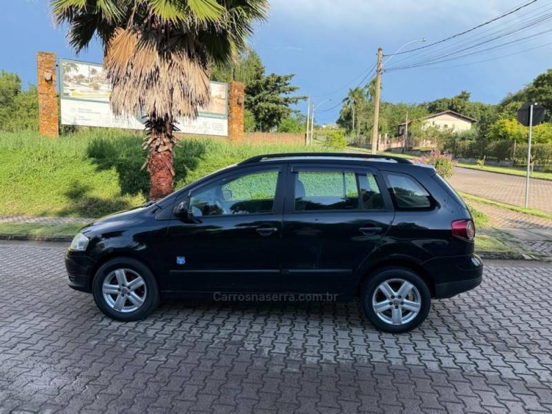 VOLKSWAGEN - SPACEFOX - 2009/2010 - Preta - Sob Consulta