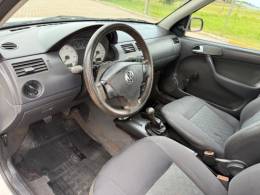 VOLKSWAGEN - SAVEIRO - 2005/2005 - Branca - R$ 27.900,00