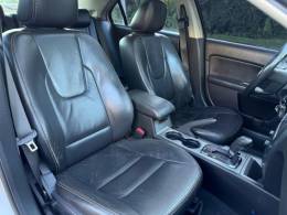 FORD - FUSION - 2010/2010 - Prata - R$ 43.900,00