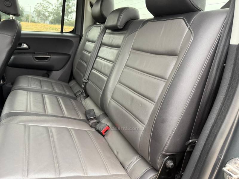 VOLKSWAGEN - AMAROK - 2019/2019 - Cinza - R$ 149.900,00