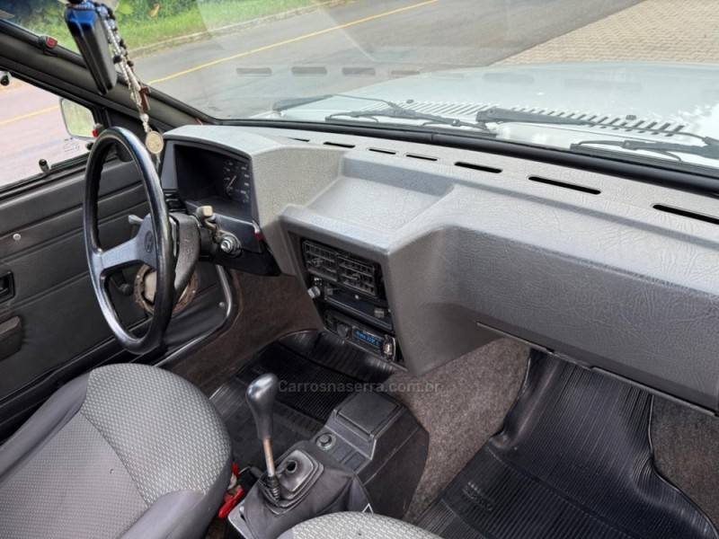 VOLKSWAGEN - VOYAGE - 1991/1991 - Prata - R$ 16.900,00