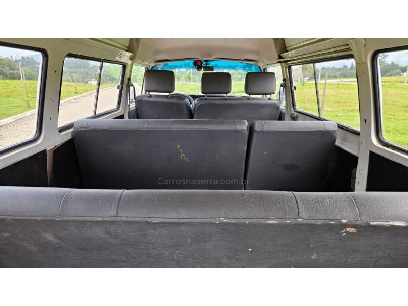 VOLKSWAGEN - KOMBI - 2007/2007 - Branca - R$ 45.900,00
