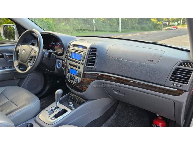 HYUNDAI - SANTA FÉ - 2011/2012 - Prata - R$ 59.900,00