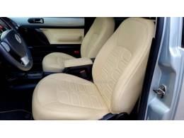 VOLKSWAGEN - NEW BEETLE - 2008/2008 - Prata - R$ 42.900,00