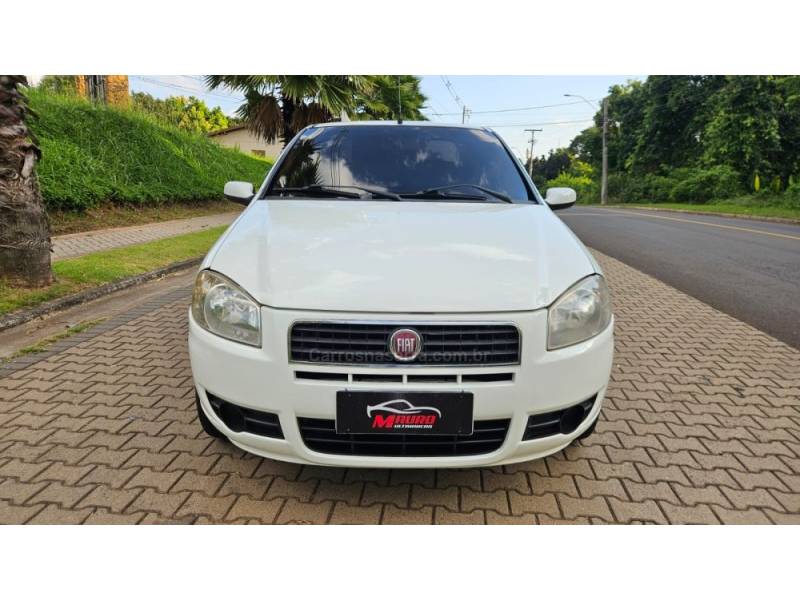 FIAT - SIENA - 2010/2010 - Branca - R$ 27.900,00