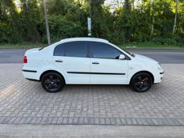 VOLKSWAGEN - POLO - 2006/2007 - Branca - R$ 32.900,00