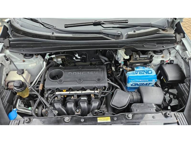 HYUNDAI - IX35 - 2011/2012 - Prata - R$ 64.900,00