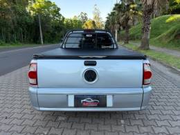 VOLKSWAGEN - SAVEIRO - 2000/2001 - Prata - R$ 35.000,00