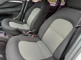 FIAT - LINEA - 2011/2012 - Prata - R$ 32.900,00