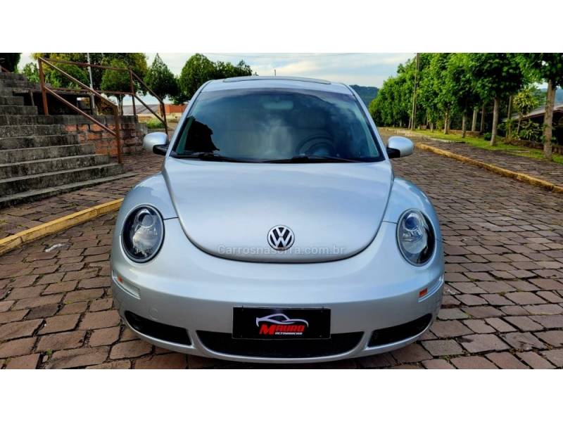 VOLKSWAGEN - NEW BEETLE - 2008/2008 - Prata - R$ 42.900,00