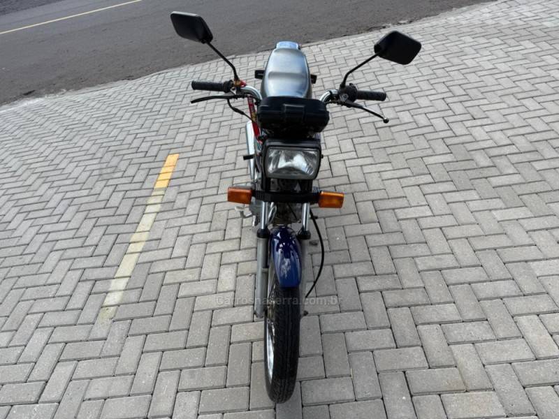 HONDA - CG 125 - 1997/1997 - Azul - R$ 6.900,00