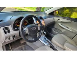 TOYOTA - COROLLA - 2012/2013 - Prata - R$ 70.500,00