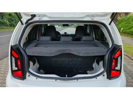 VOLKSWAGEN - UP - 2019/2020 - Branca - R$ 64.000,00