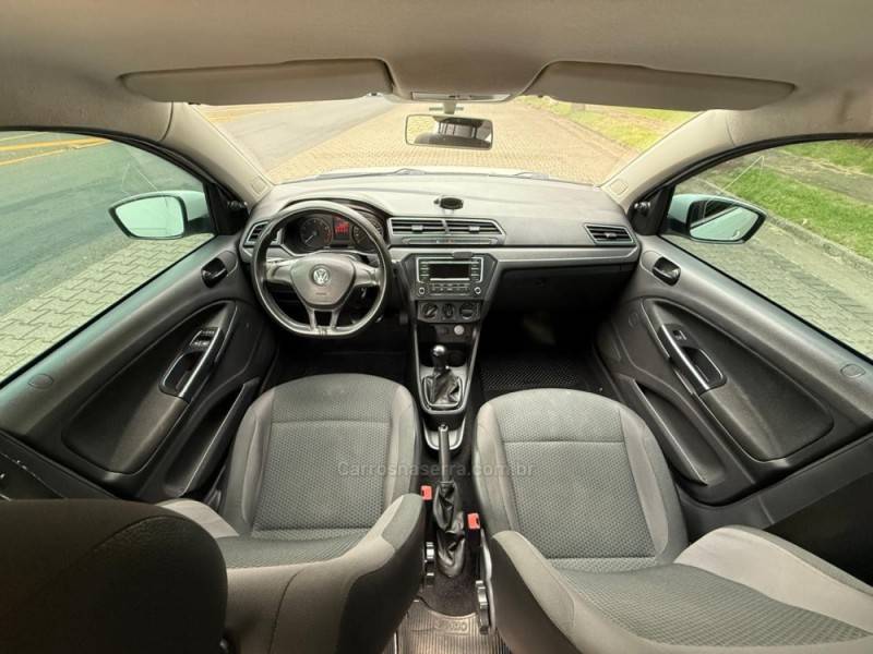 VOLKSWAGEN - VOYAGE - 2020/2021 - Branca - R$ 53.900,00