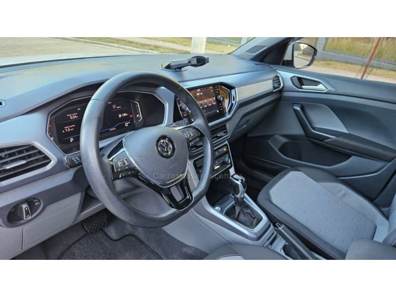 VOLKSWAGEN - T-CROSS - 2019/2020 - Branca - R$ 101.900,00