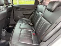 CHEVROLET - COBALT - 2015/2015 - Branca - R$ 39.900,00