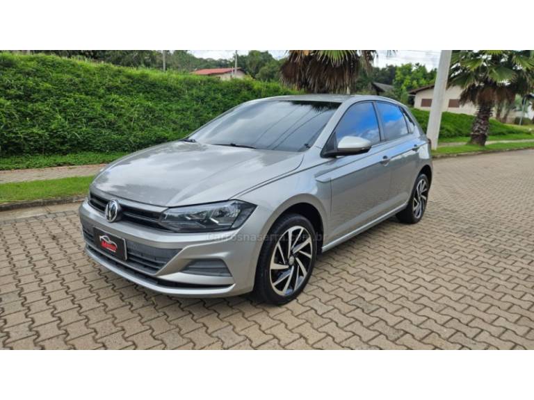 VOLKSWAGEN - POLO - 2019/2020 - Prata - R$ 66.900,00