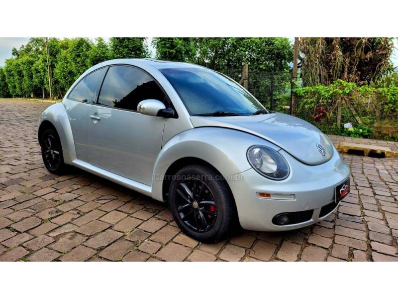 VOLKSWAGEN - NEW BEETLE - 2008/2008 - Prata - R$ 42.900,00