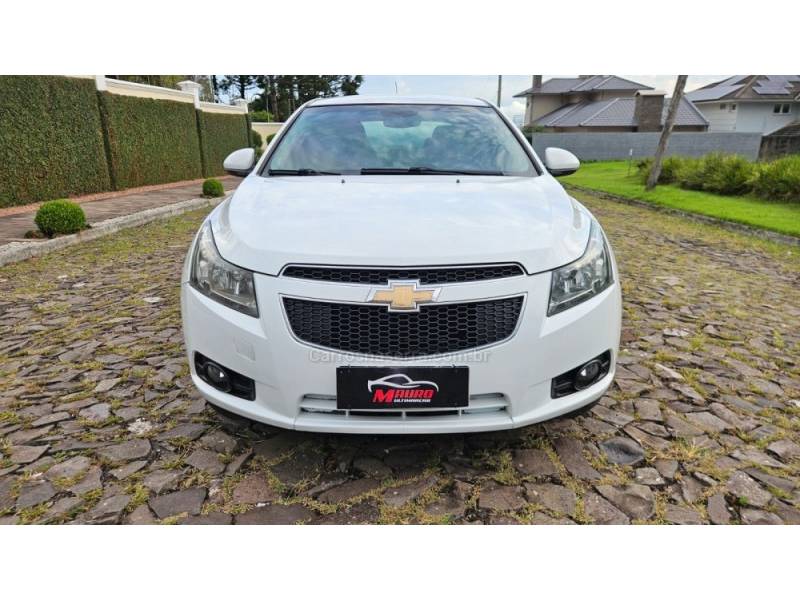CHEVROLET - CRUZE - 2013/2014 - Branca - R$ 59.500,00