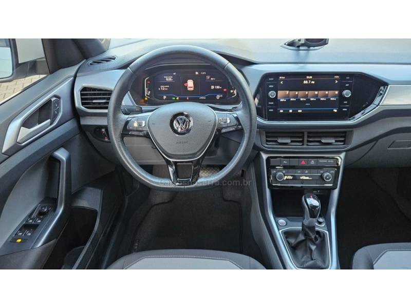 VOLKSWAGEN - T-CROSS - 2019/2020 - Branca - R$ 101.900,00