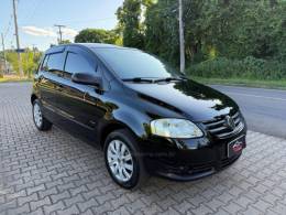 VOLKSWAGEN - FOX - 2007/2008 - Preta - R$ 31.900,00