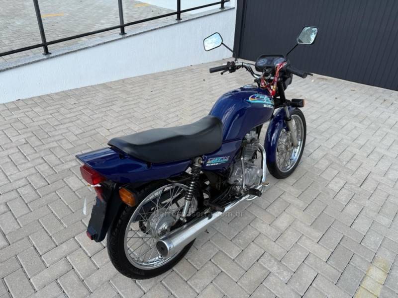 HONDA - CG 125 - 1997/1997 - Azul - R$ 6.900,00