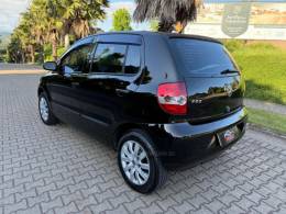 VOLKSWAGEN - FOX - 2007/2008 - Preta - R$ 31.900,00