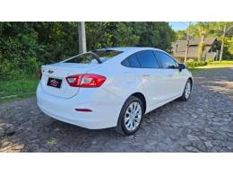 CHEVROLET - CRUZE - 2018/2018 - Branca - R$ 86.900,00