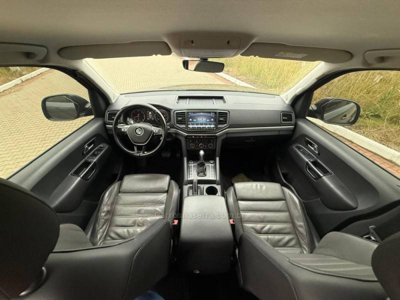 VOLKSWAGEN - AMAROK - 2019/2019 - Cinza - R$ 149.900,00