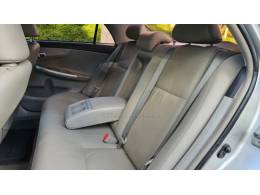 TOYOTA - COROLLA - 2012/2013 - Prata - R$ 70.500,00