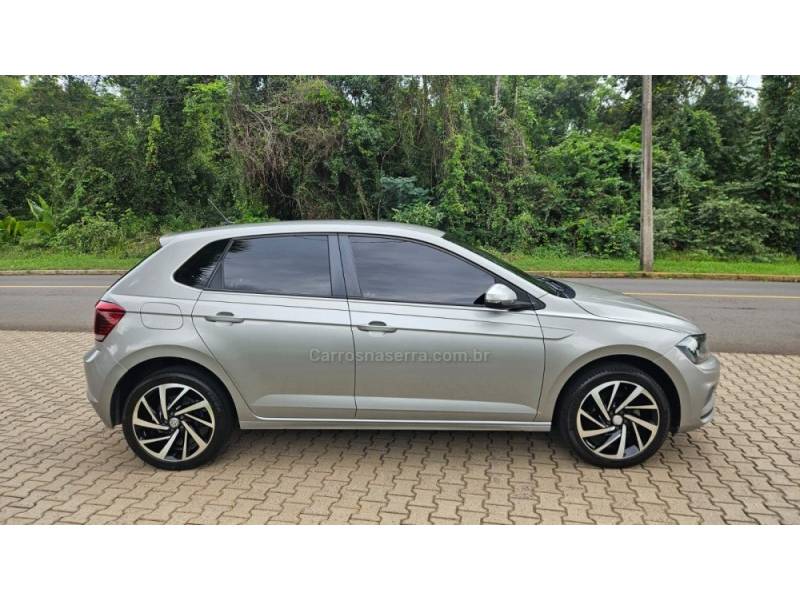 VOLKSWAGEN - POLO - 2019/2020 - Prata - R$ 66.900,00