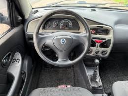 FIAT - SIENA - 2007/2008 - Preta - R$ 24.900,00